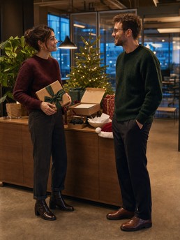 Cover of Secret Santa: Office Edition